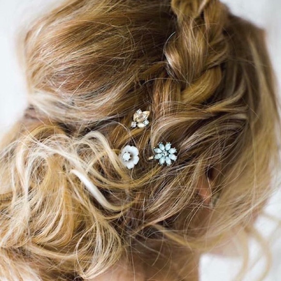 Vintage pink and green embellished hair pins - Picture 8 of 8